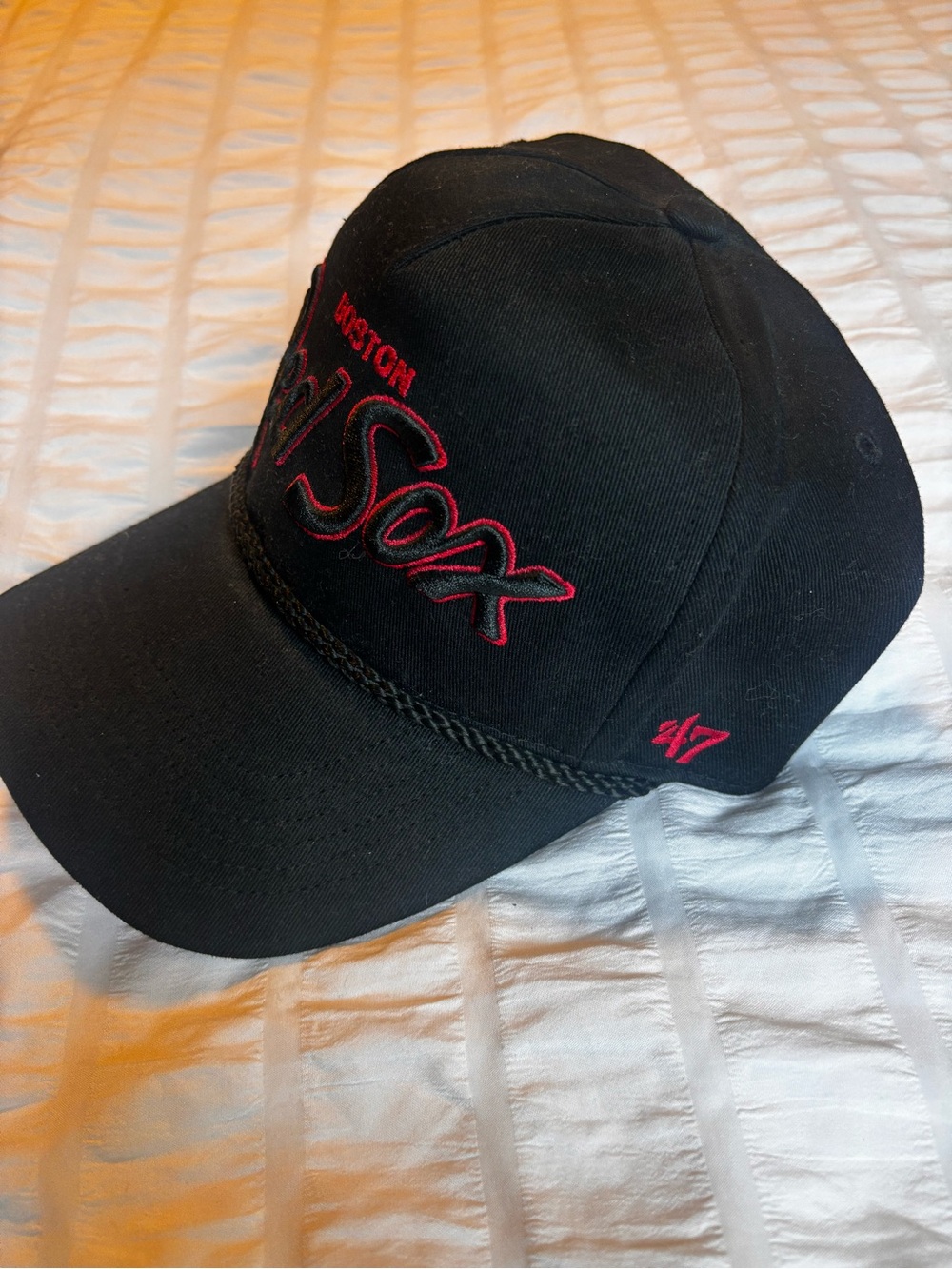 ‘47 adjustible Boston Red Sox Black Embroidered Baseball Cap Hat - Picture 5 of 5